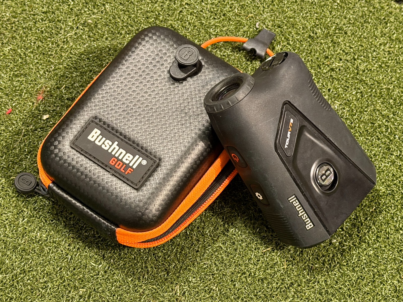 Bushnell V7 Shift w/ Hard Shell Case