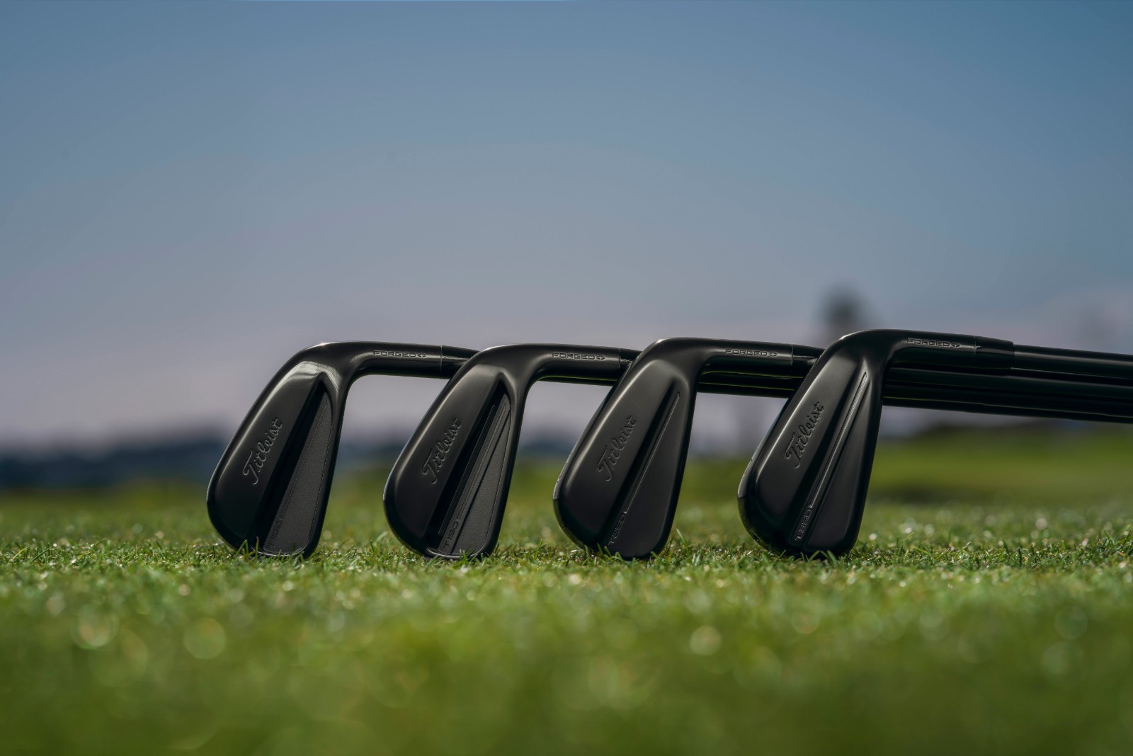 T Series Black Vapor irons