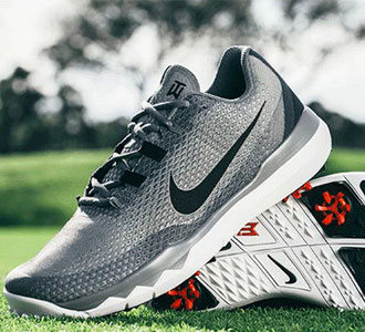 The lighter and sportier Nike TW15 golf 
shoe.